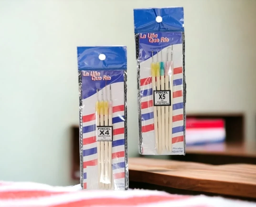 pincel pitillo para decorar