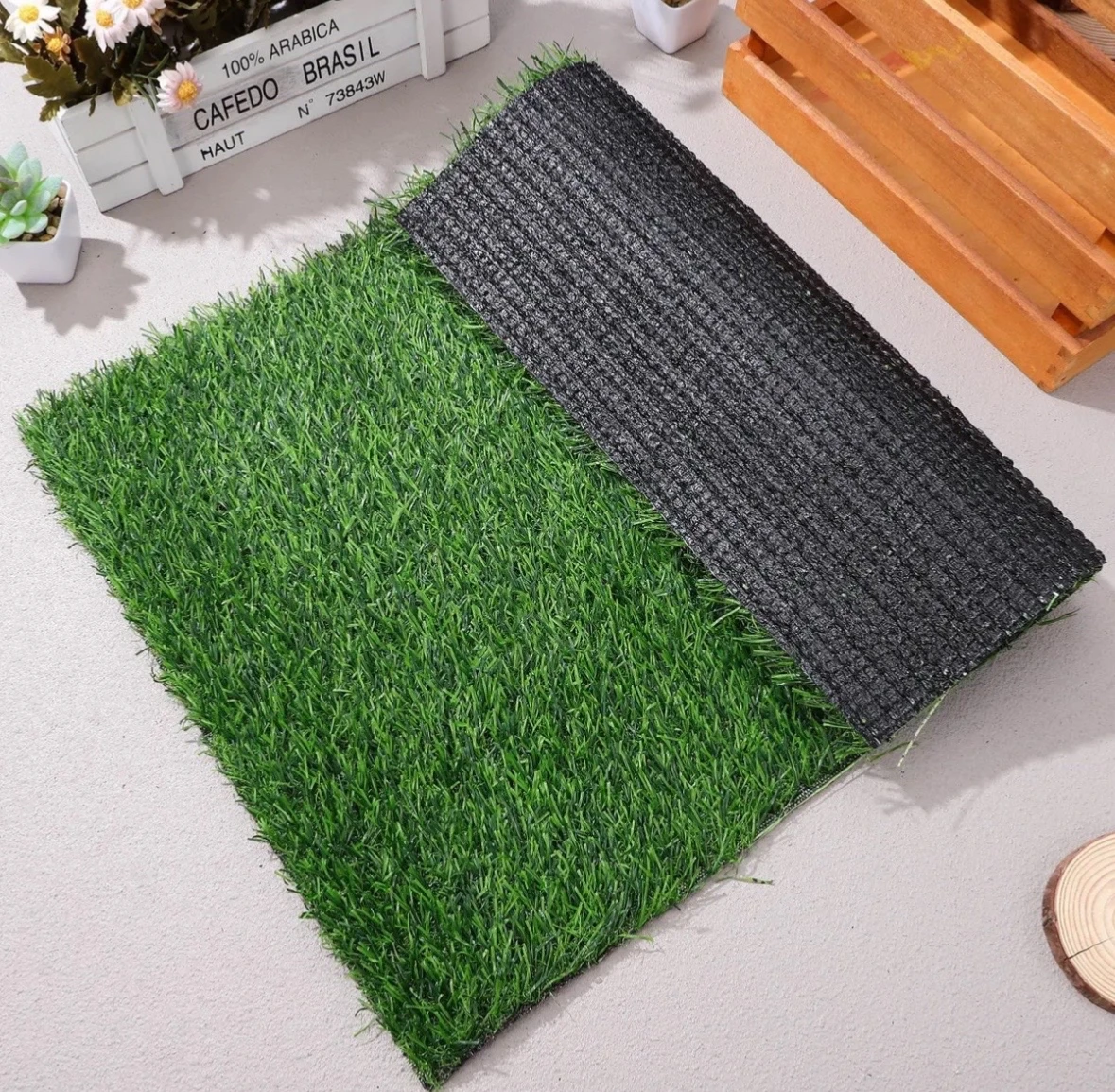 Pasto Sintético en Tapete 40 x 60 cm – Apariencia Natural y Base Antideslizante 3