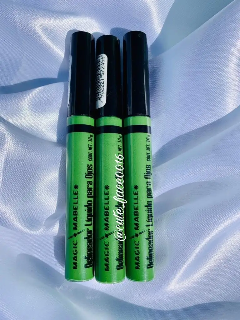 Delineador Matte #40 Magic Mabelle 