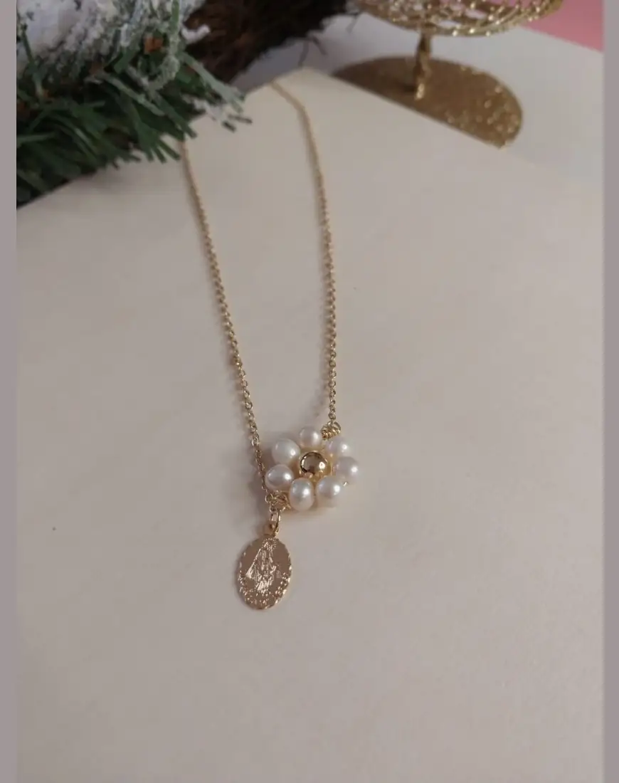Margarita de Perlas con Virgencita