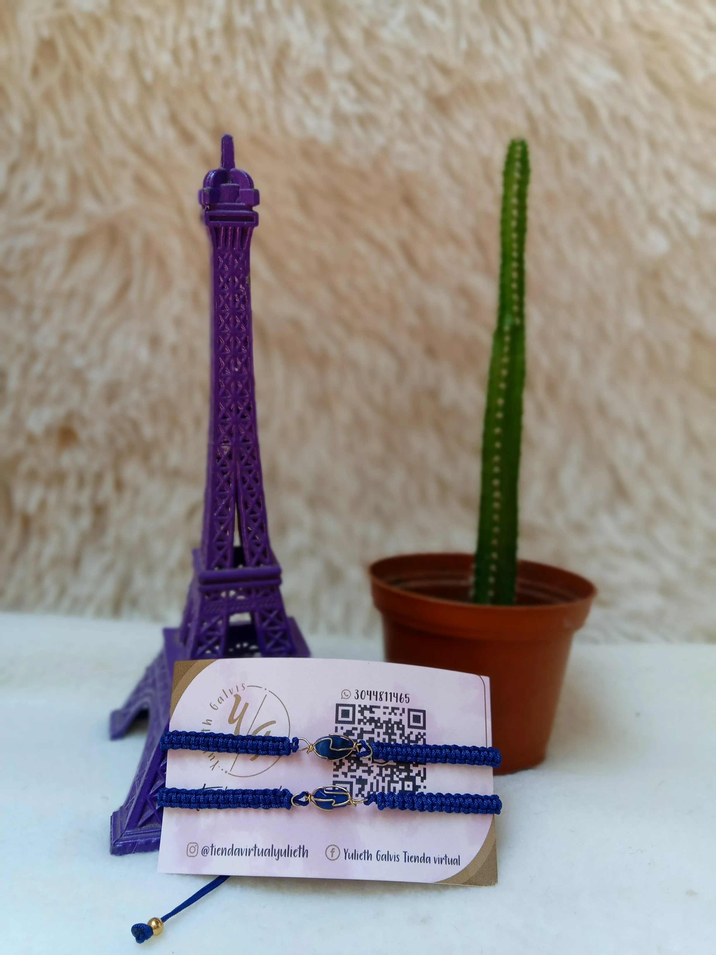 Pulseras tejidas en macrame para parejas o para amistad 