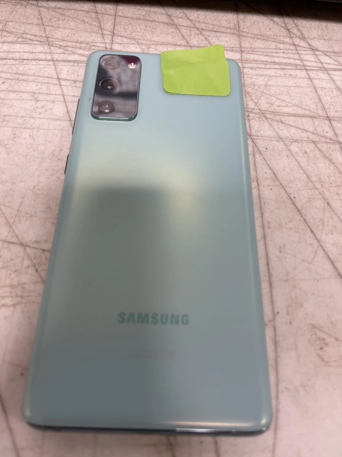 Samsung Galaxy S20 FE 5G 2
