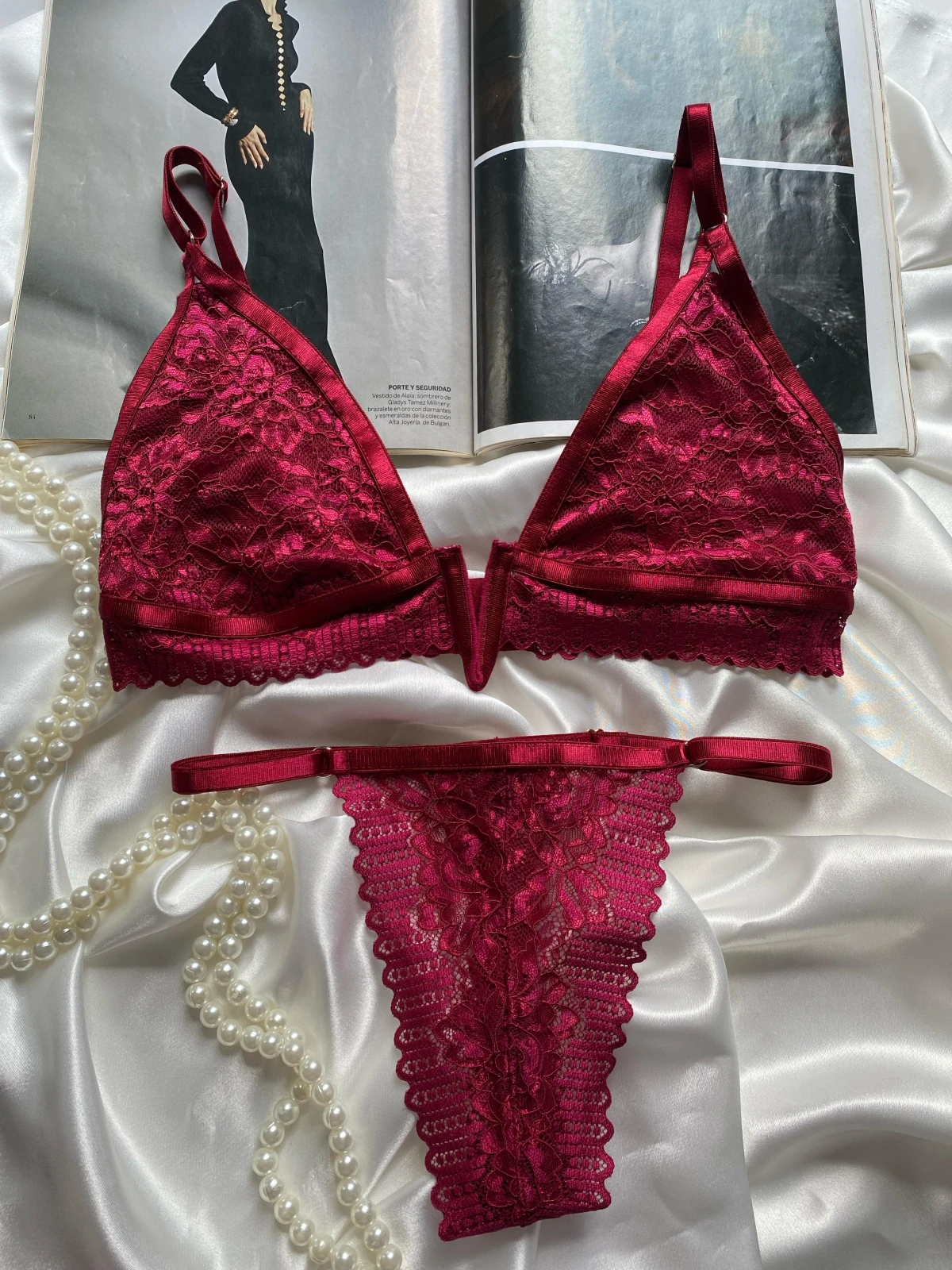 Set Venus Vinotinto, tallas S/M