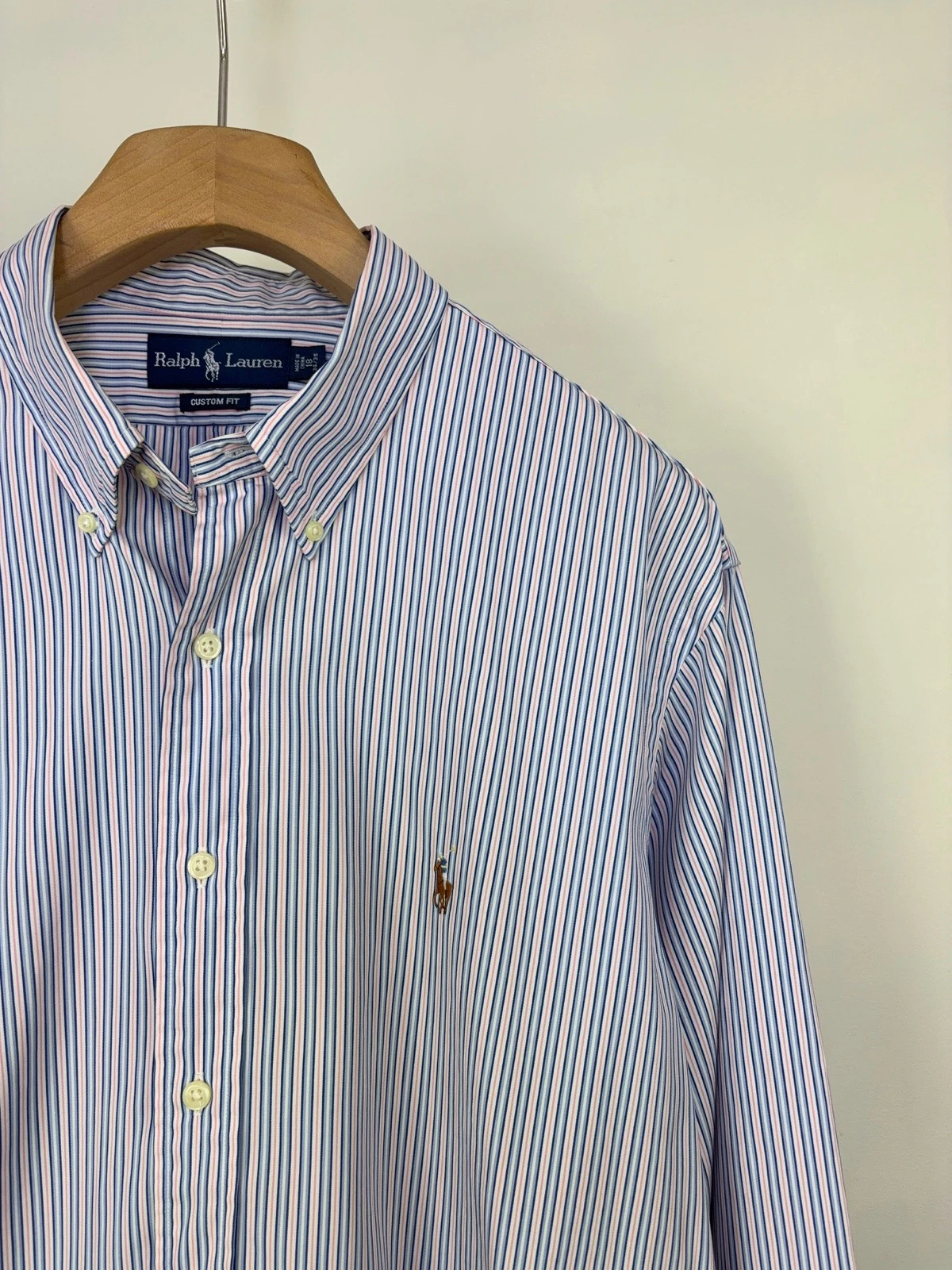 Camisa Polo Ralph Lauren Classic Fit Algodón Azul detalle en foto poco notorio  3