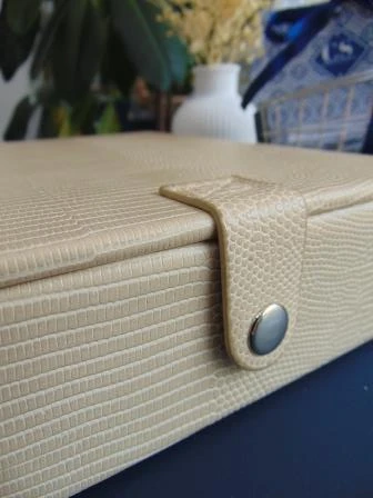 JOYERO LUXURY GRANDE ESPEJO CUERINA BEIGE  4