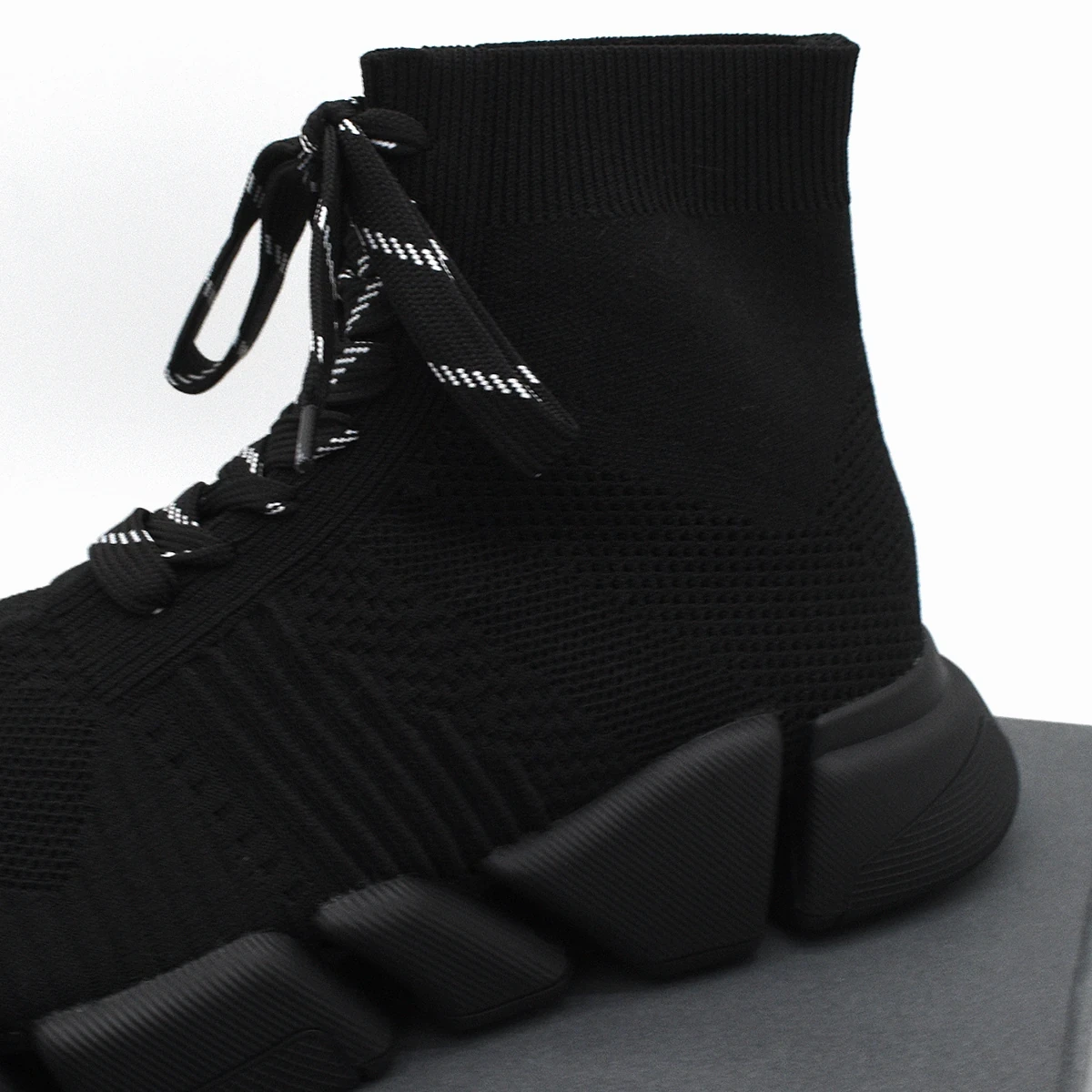 Balenciaga Speed 2.0 Lace Up Negro 6