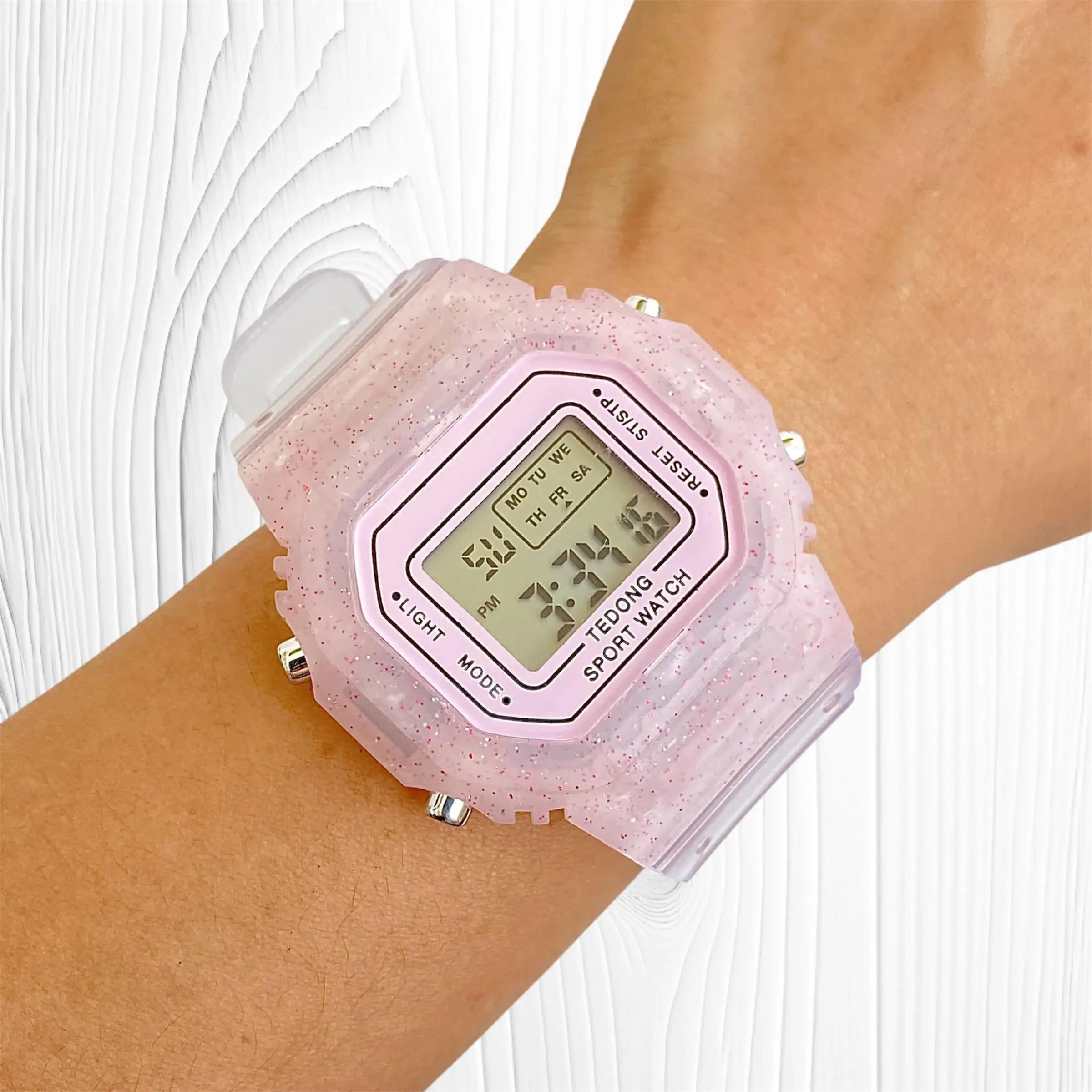 Reloj Deportivo Digital Cuadrado Escarcha Transparente Rosado