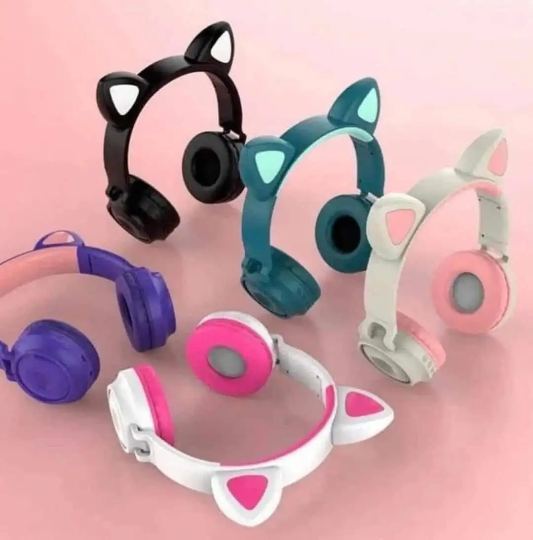 Audifonos gato