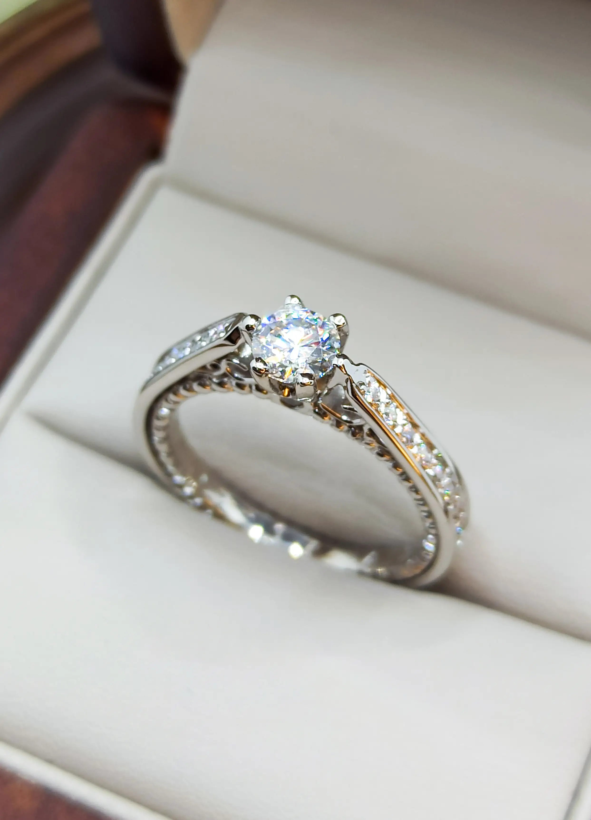 Anillo Aurora