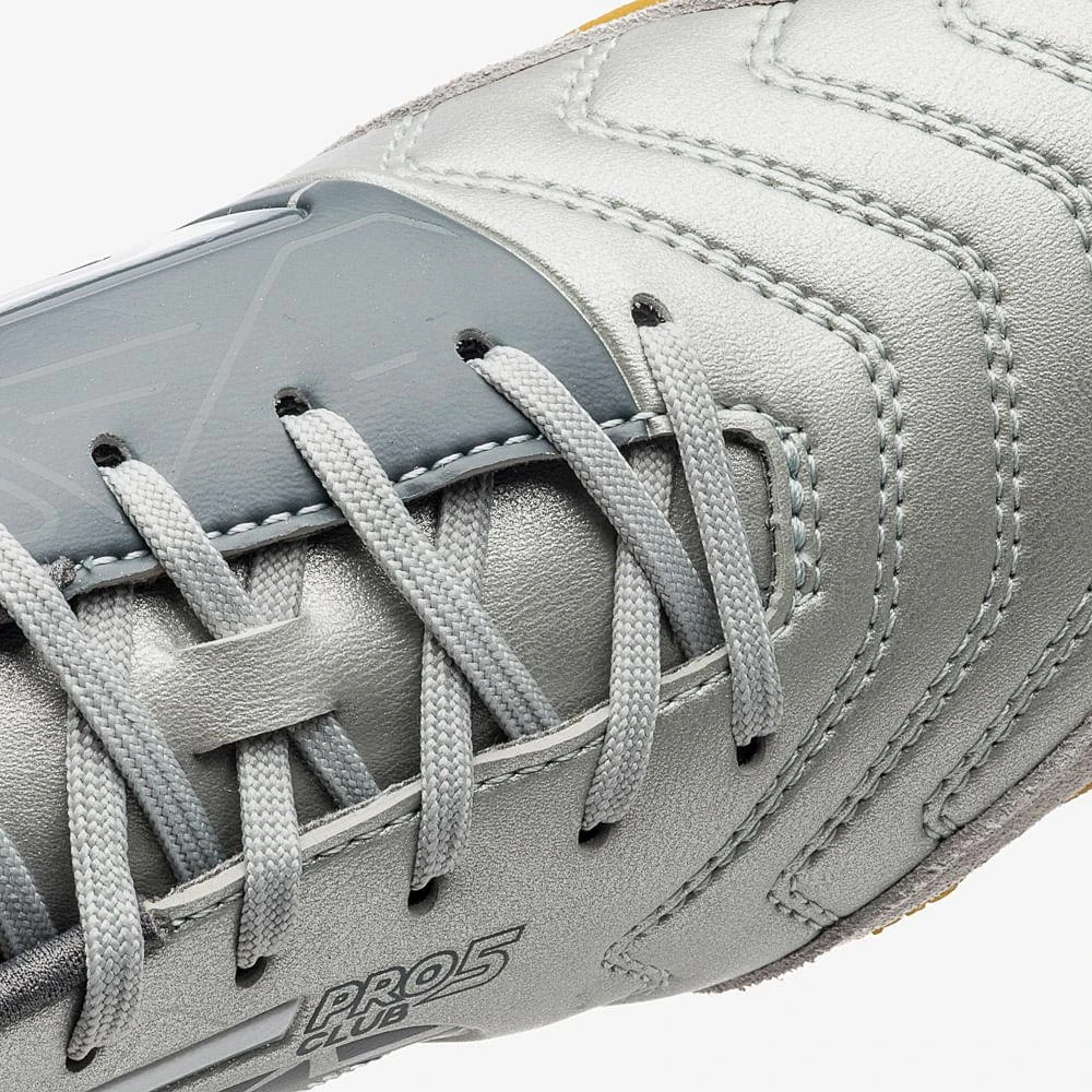 CHUTEIRA FUTSAL UMBRO PRÓ 5 BUMP  8