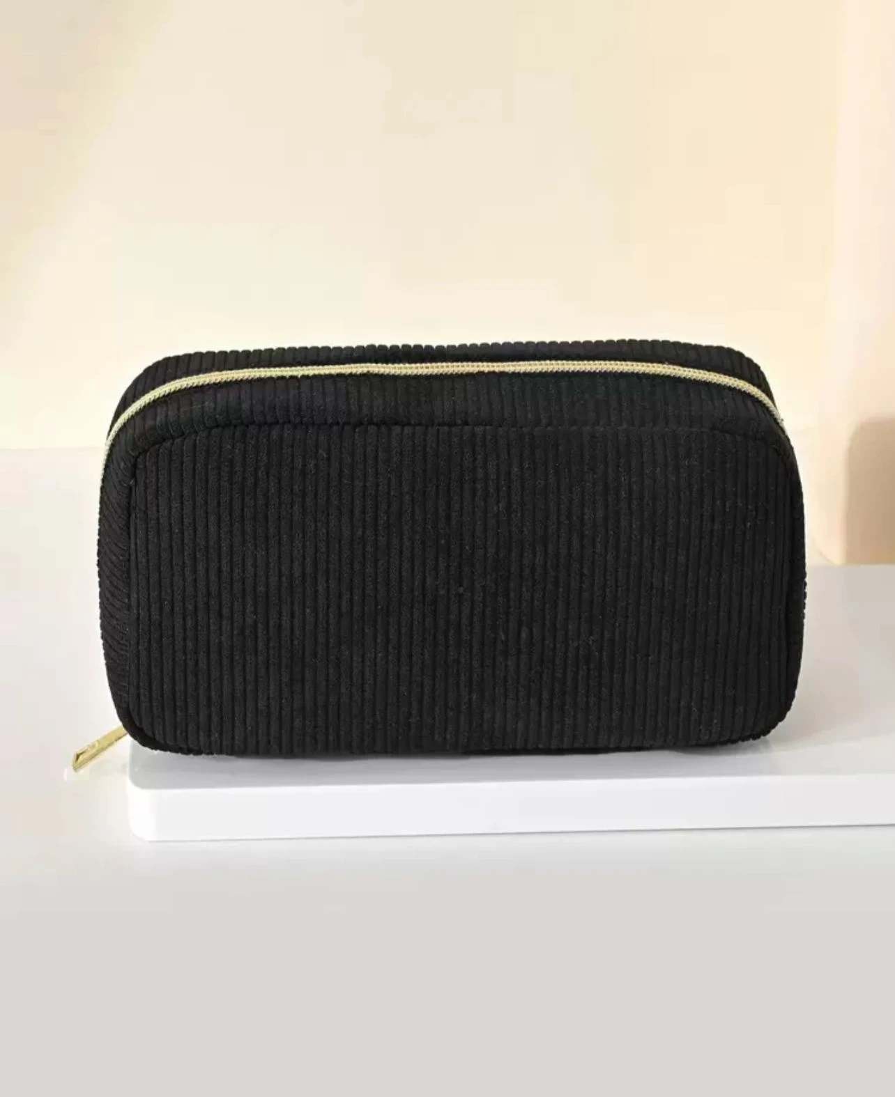 Cosmetiquera Multi Capa Negro 