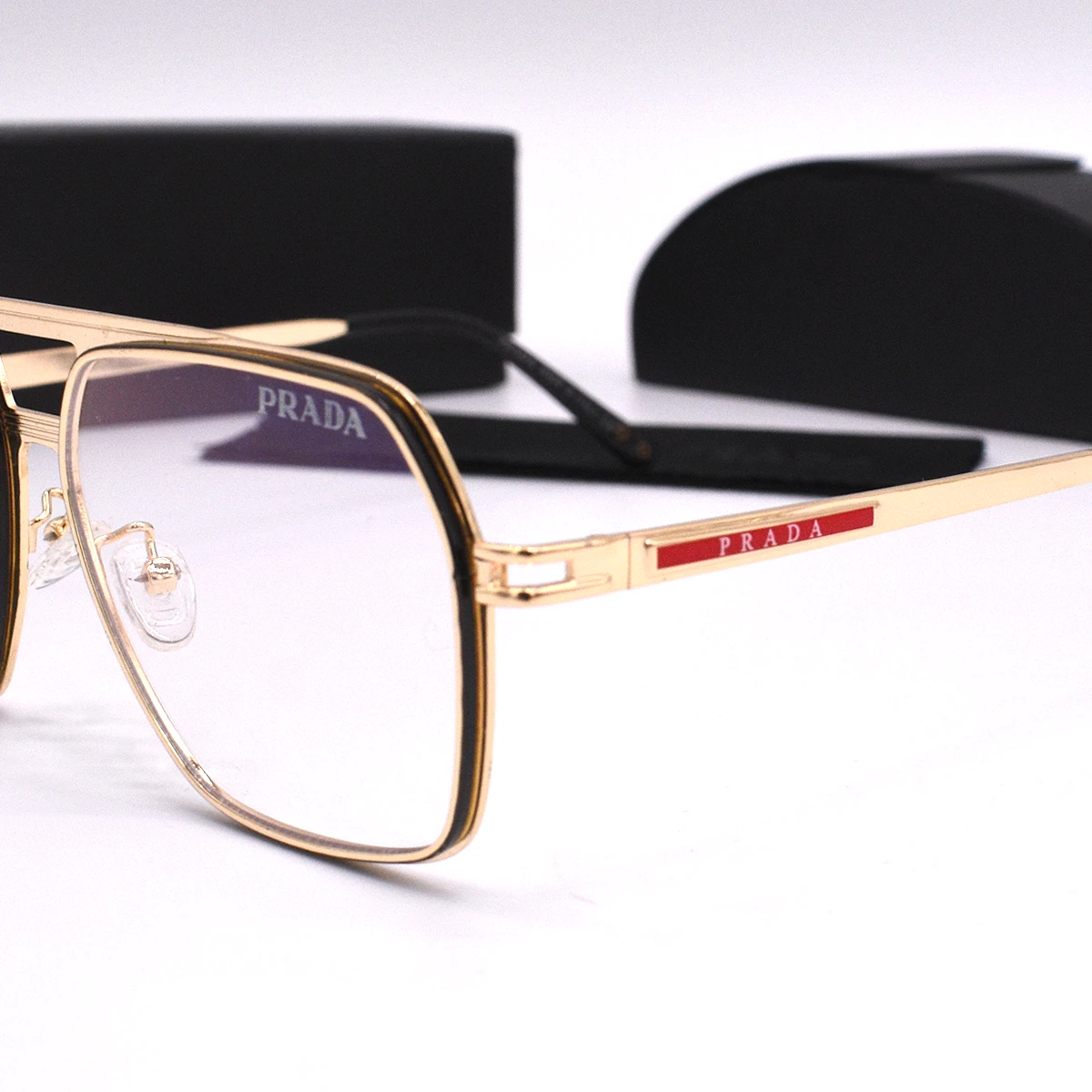 Lentes de Sol Prada 8