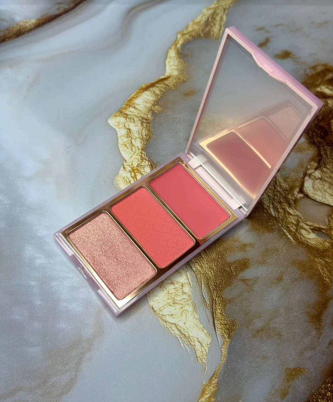 Rubor Velvet Crush x 3 de Bloomshell - Tono 02 Peach