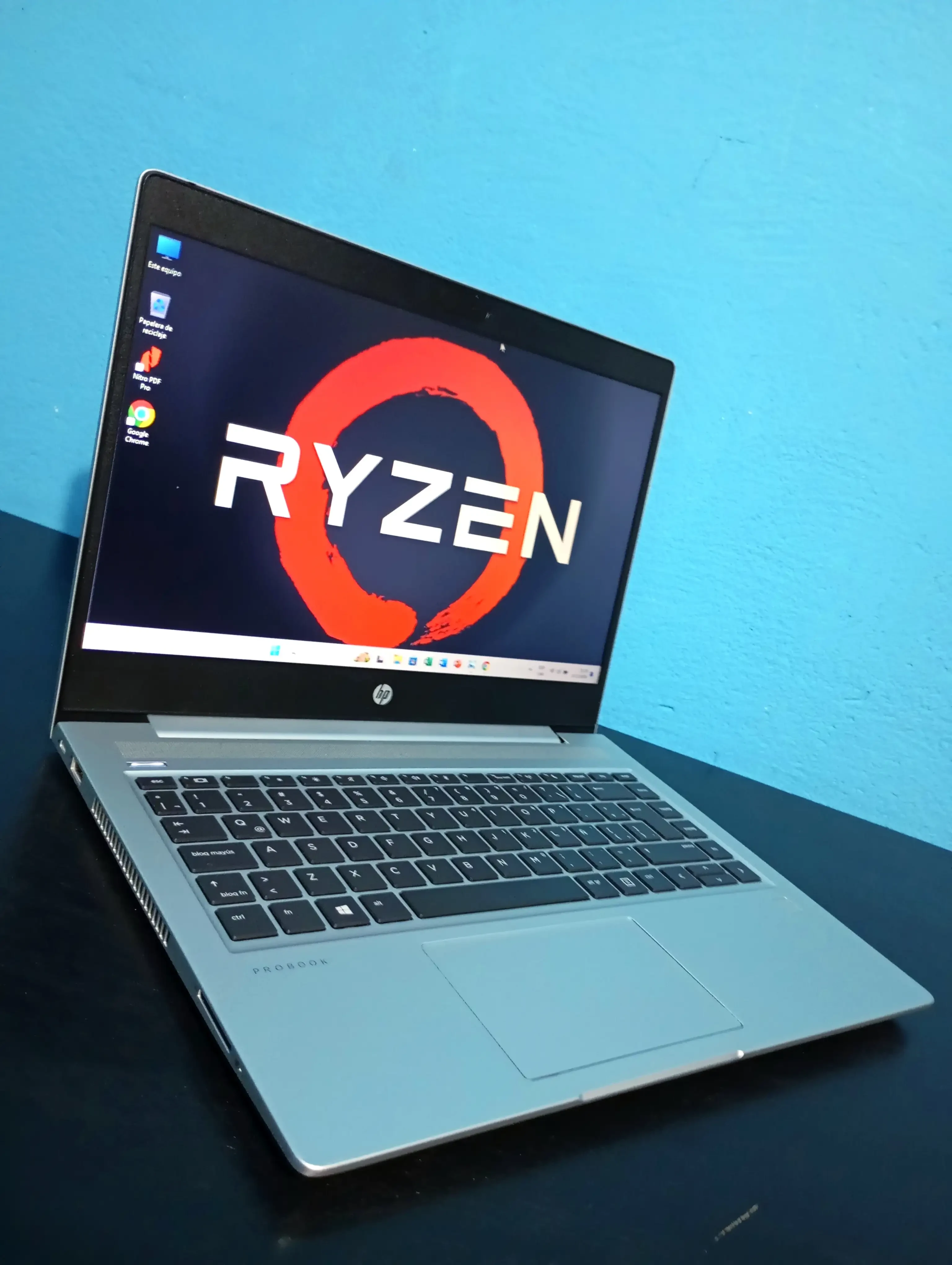 Notebook HP Ryzen 5 Impecable 