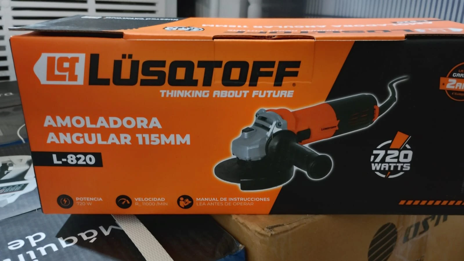 Amoladora Angular Lusqtoff Modelo L-820 720w