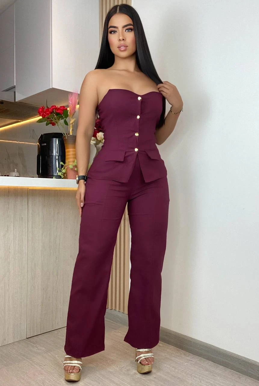Conjunto pantalón y blusa  8