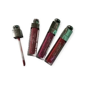 GLOSS DIKM CON ESENCIA DE HIALURÓNICO DE CEREZA DUP DR