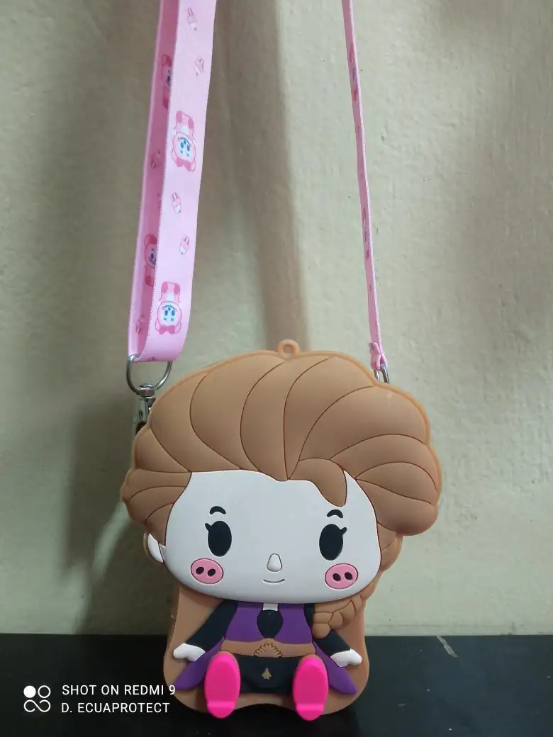 CARTERA PARA NIÑAS - ANA ❄️