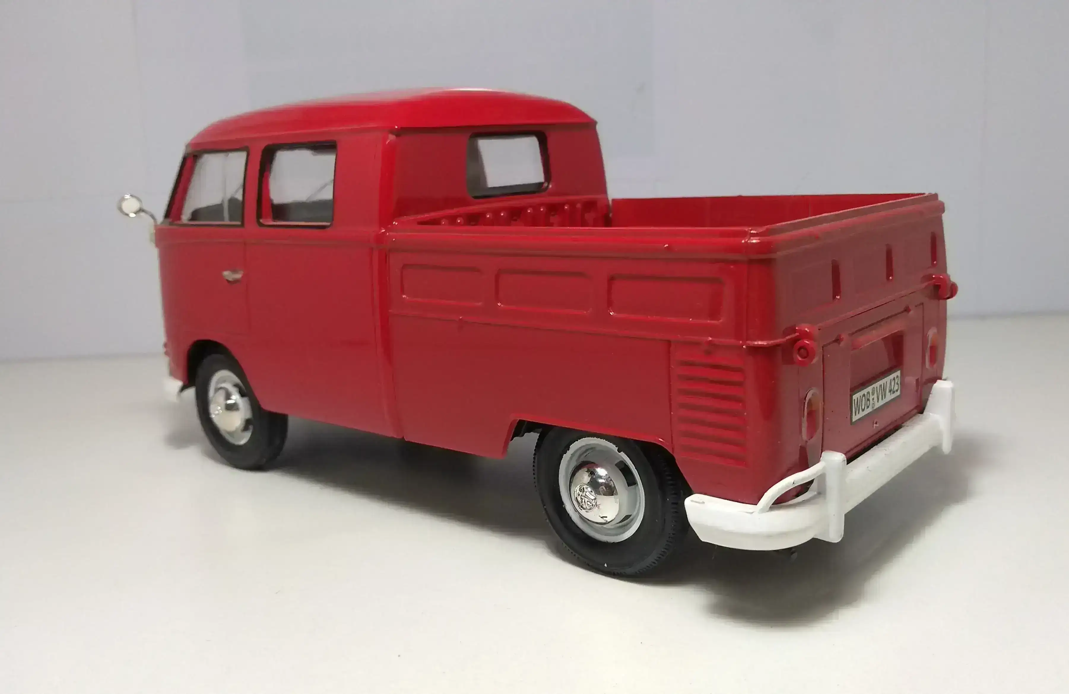 Volkswagen T2 delivery van pickup 2