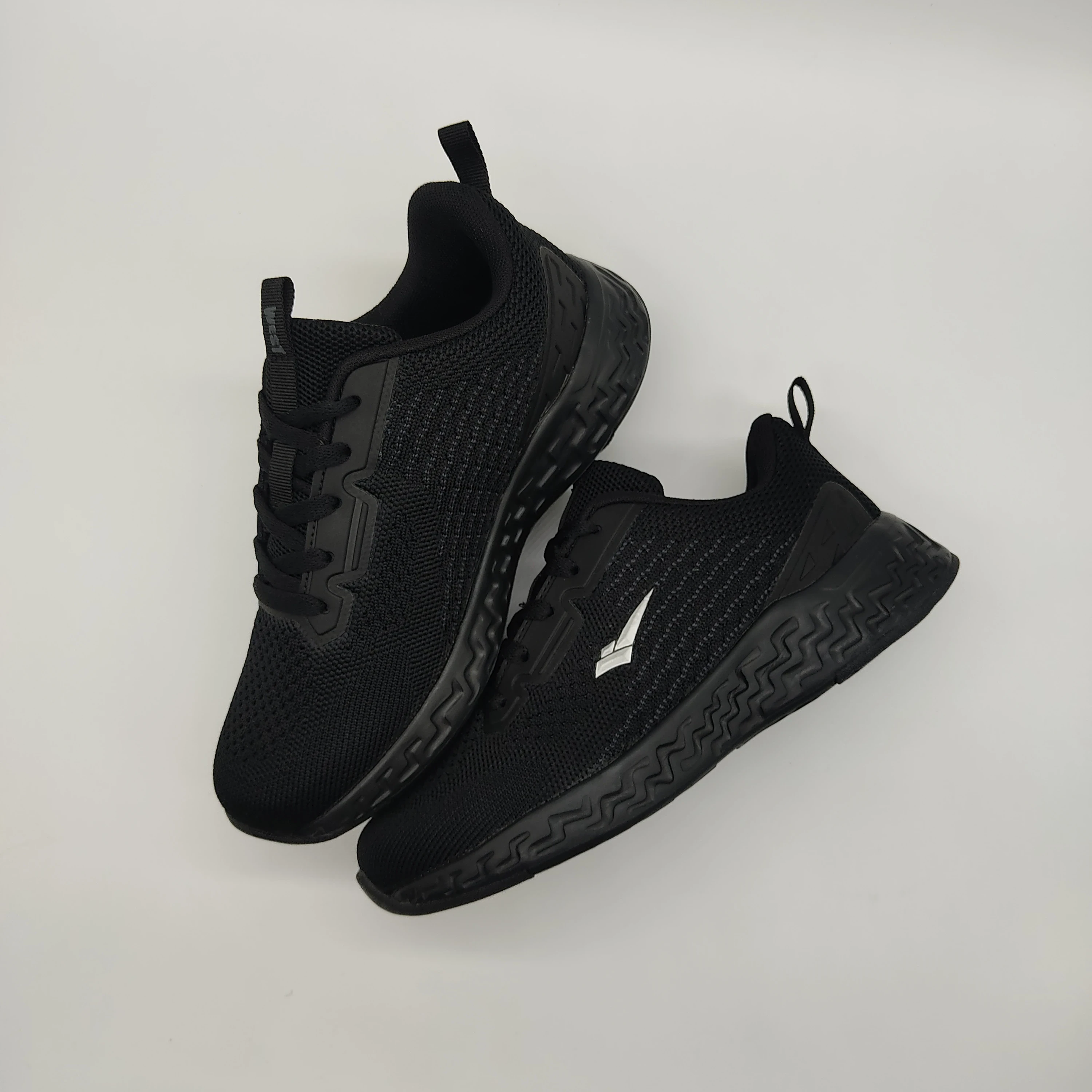 WEST ALL BLACK (Original)  3