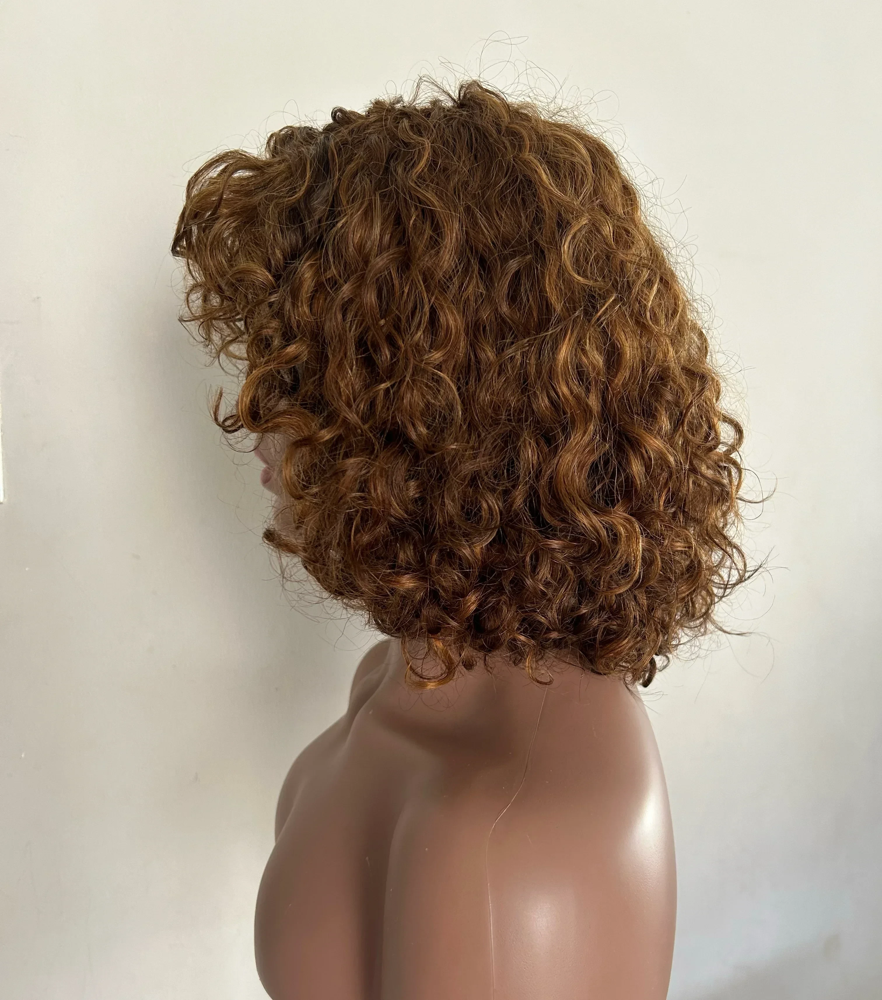 Pelucas cabello humano con flequillo rizado sin pegamento  con reflejos miel onda de agua rubio 4