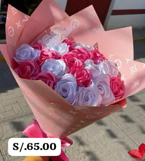 Ramo de rosas eternas 