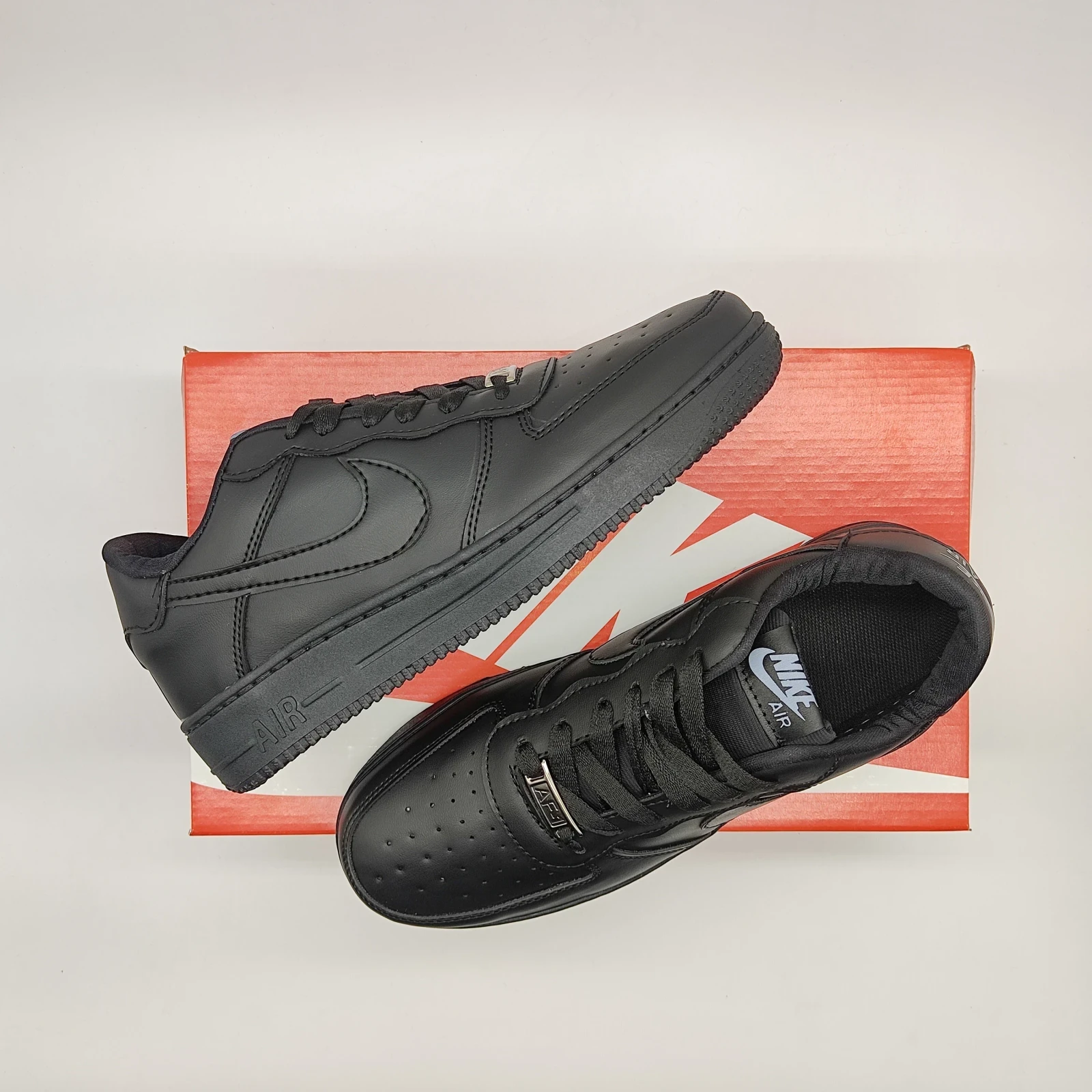 NIKE AIR FORCE ONE NEGRO (Colombiano) 2