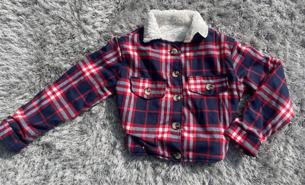 Chamarra crop top 2