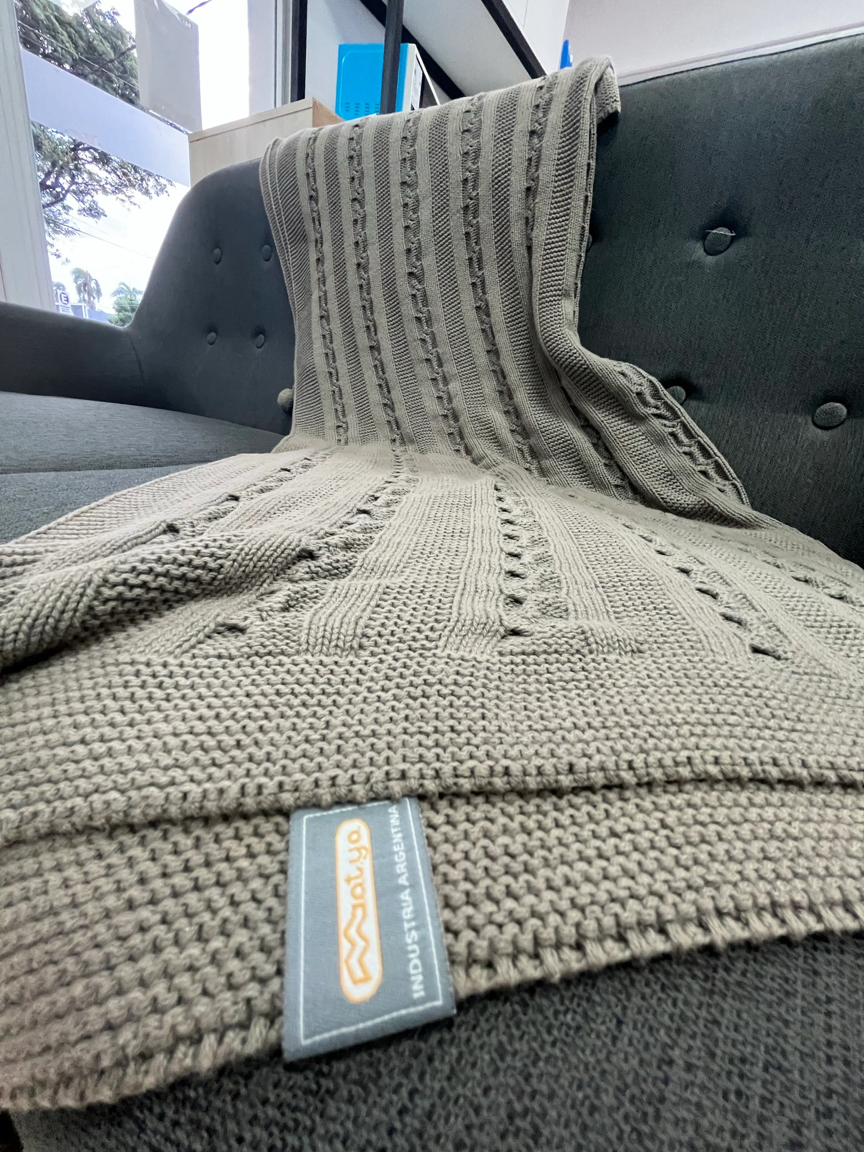 (Cod 1231) SOFA VINTAGE 2