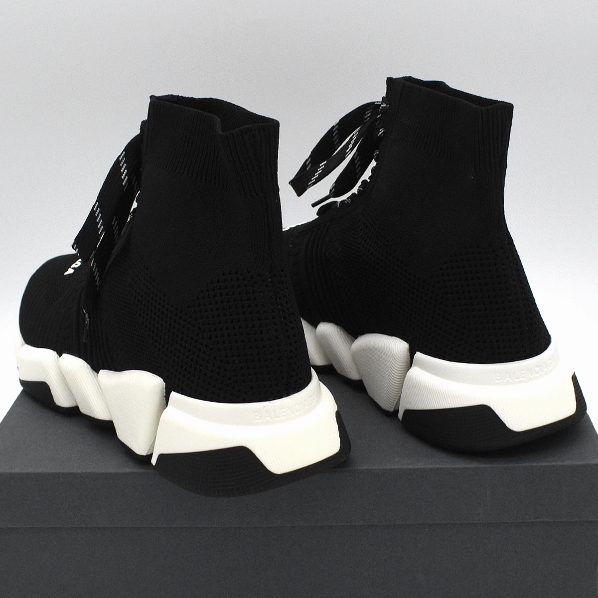 Balenciaga Speed 2.0 Lace Up Negro suela Blanco 2