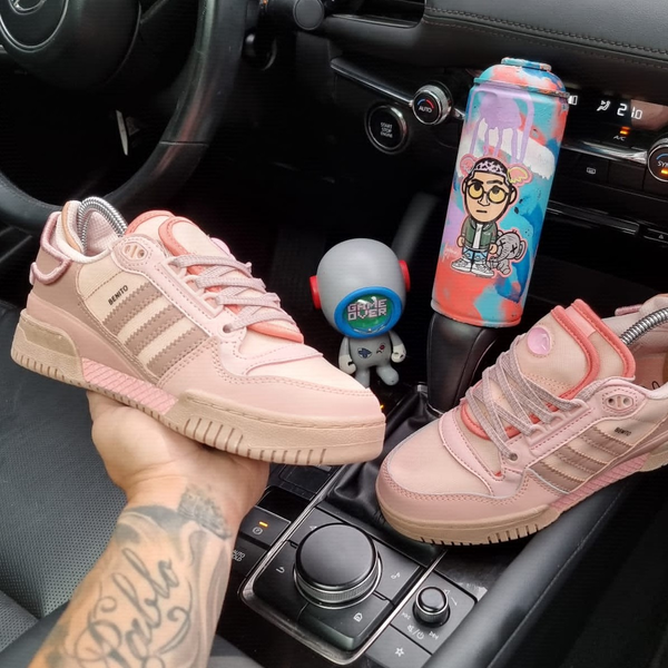 ADIDAS BAD BUNY D Y C