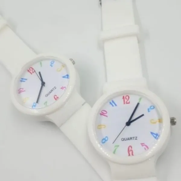 RELOJES