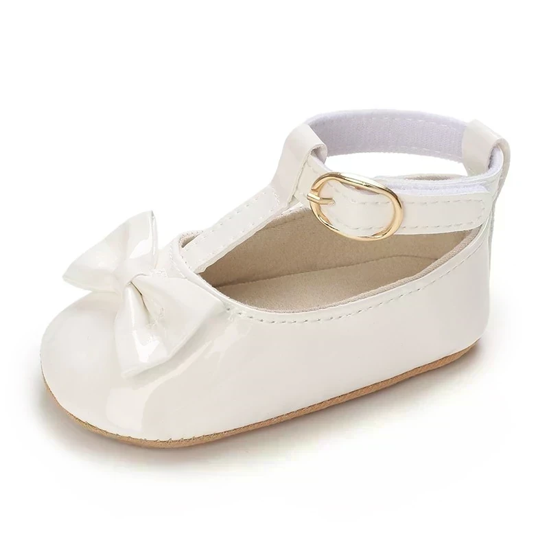 ZAPATITOS BLANCOS LAZOS 2
