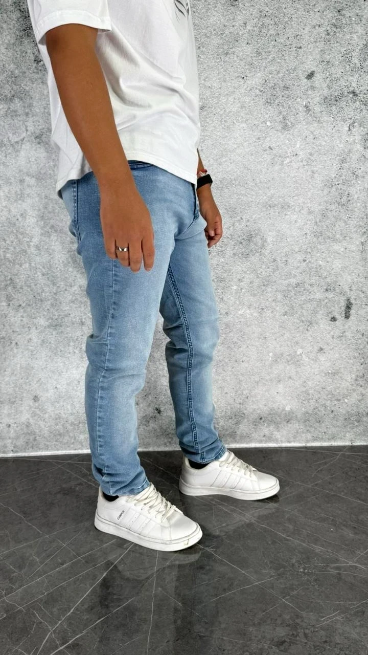 JEANS ALISSON SEMI RECTO 