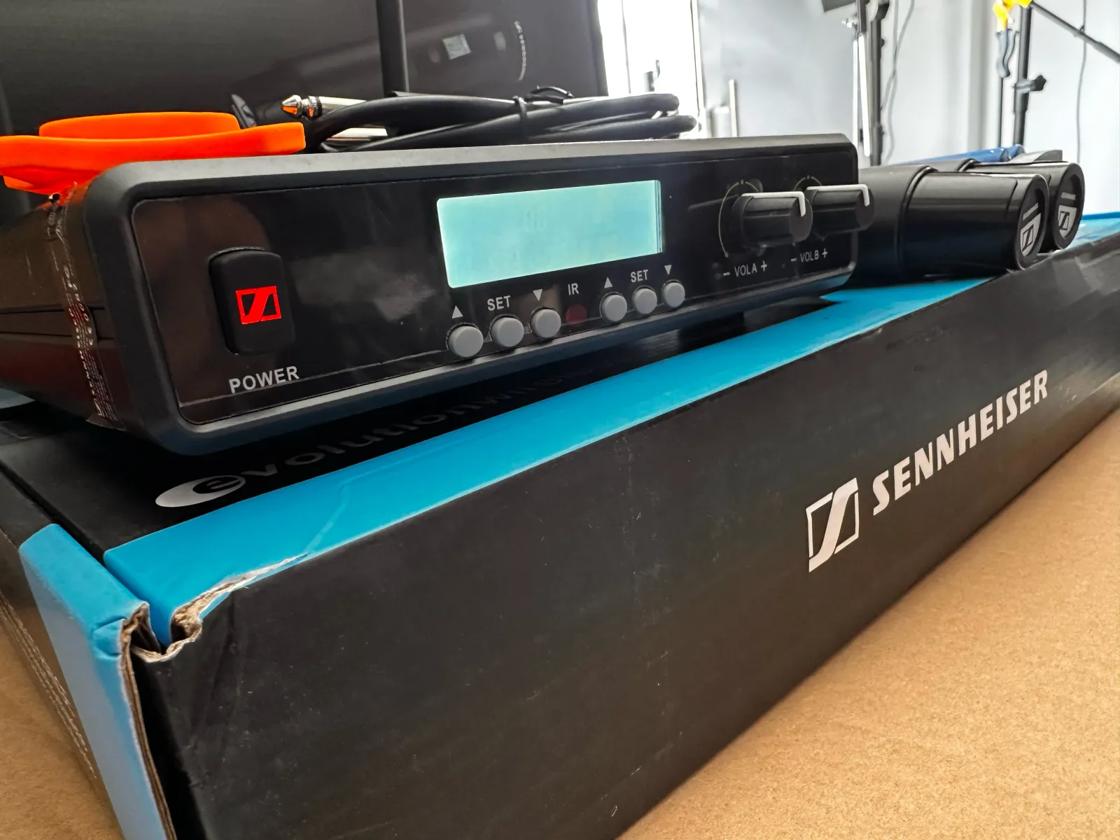 Sennheiser Evolution Wireless MK100G4.  4