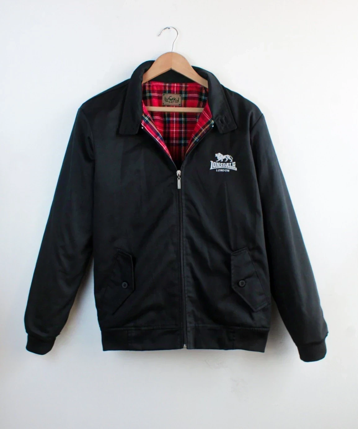 Harrington negra bordado Lonsdale 