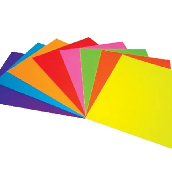 Hojas blancas y de colores