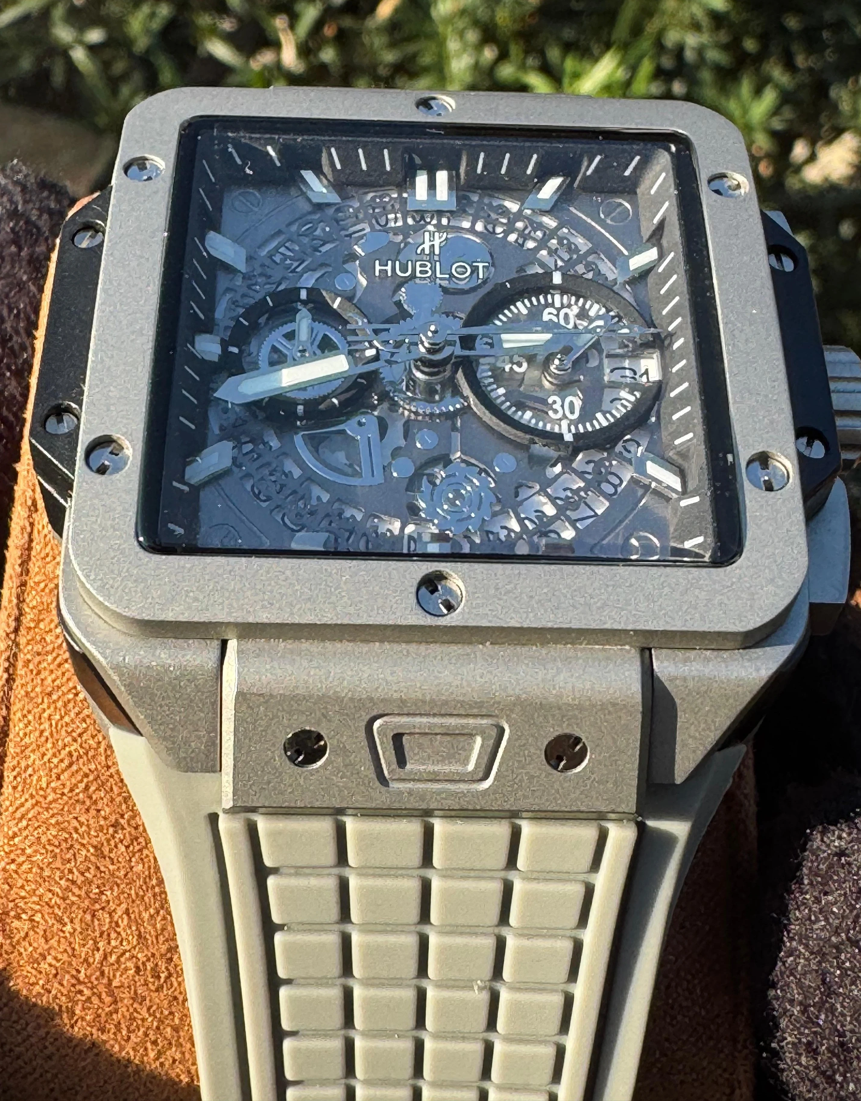 RELÓGIO HUBLOT SQUARE BANG 2