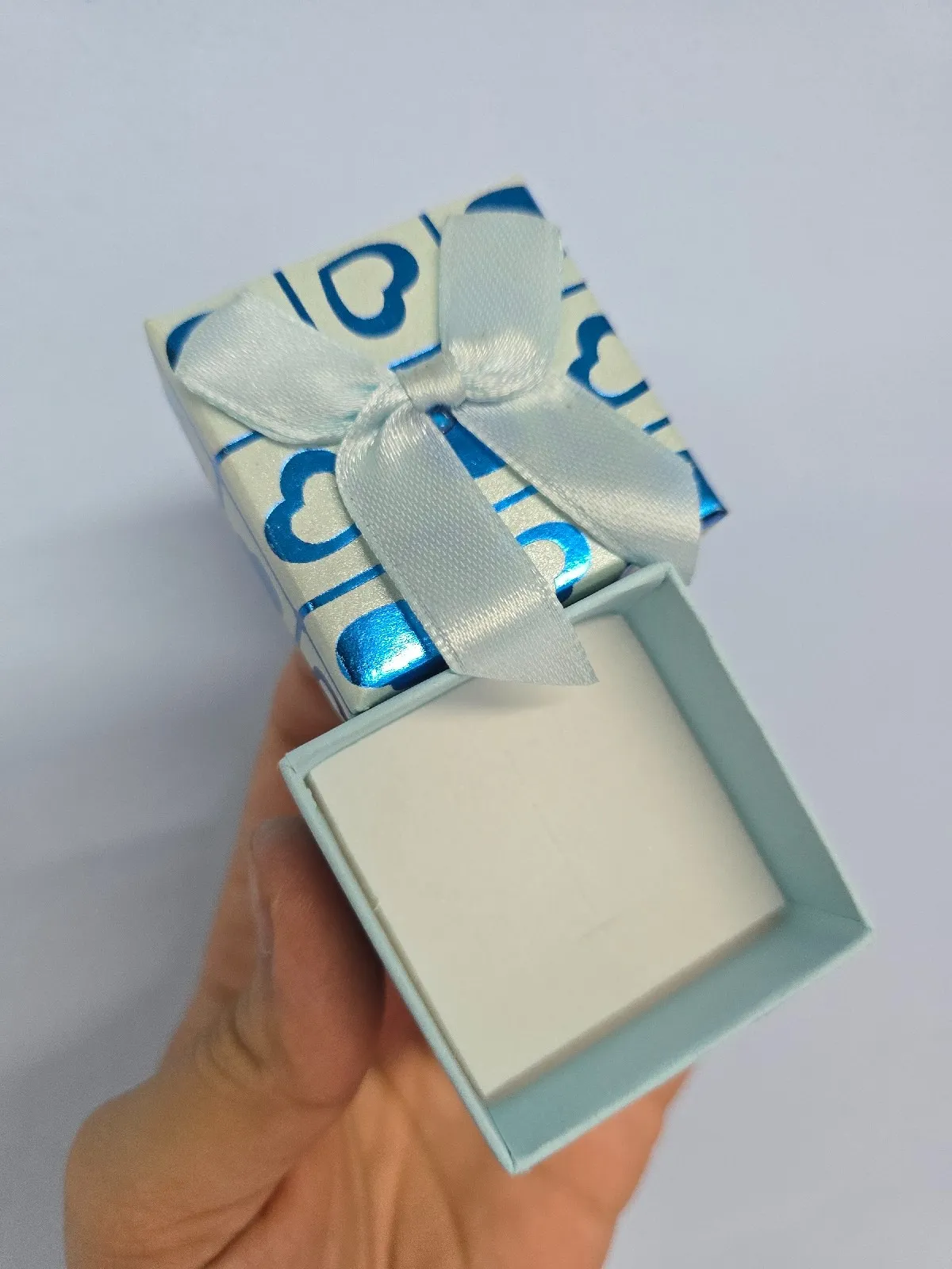 Caja celeste para anillo