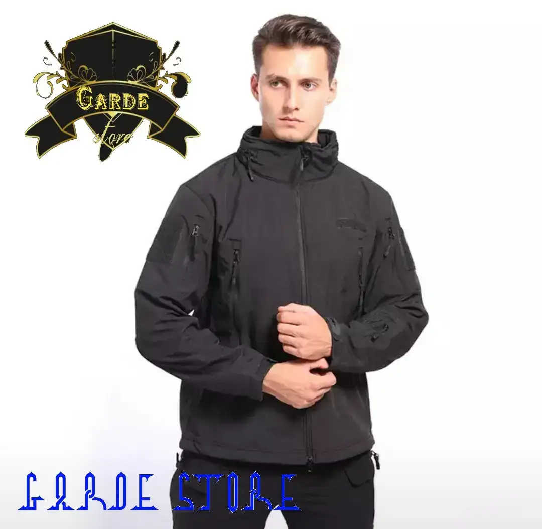 Casaca táctica softshell importado.  3