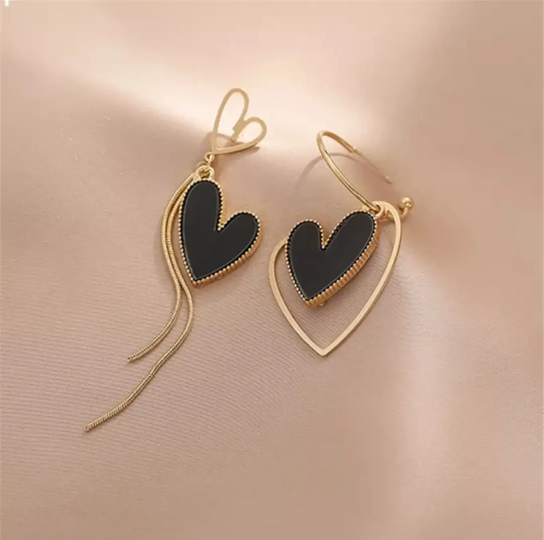 Pendientes Corazón Negro