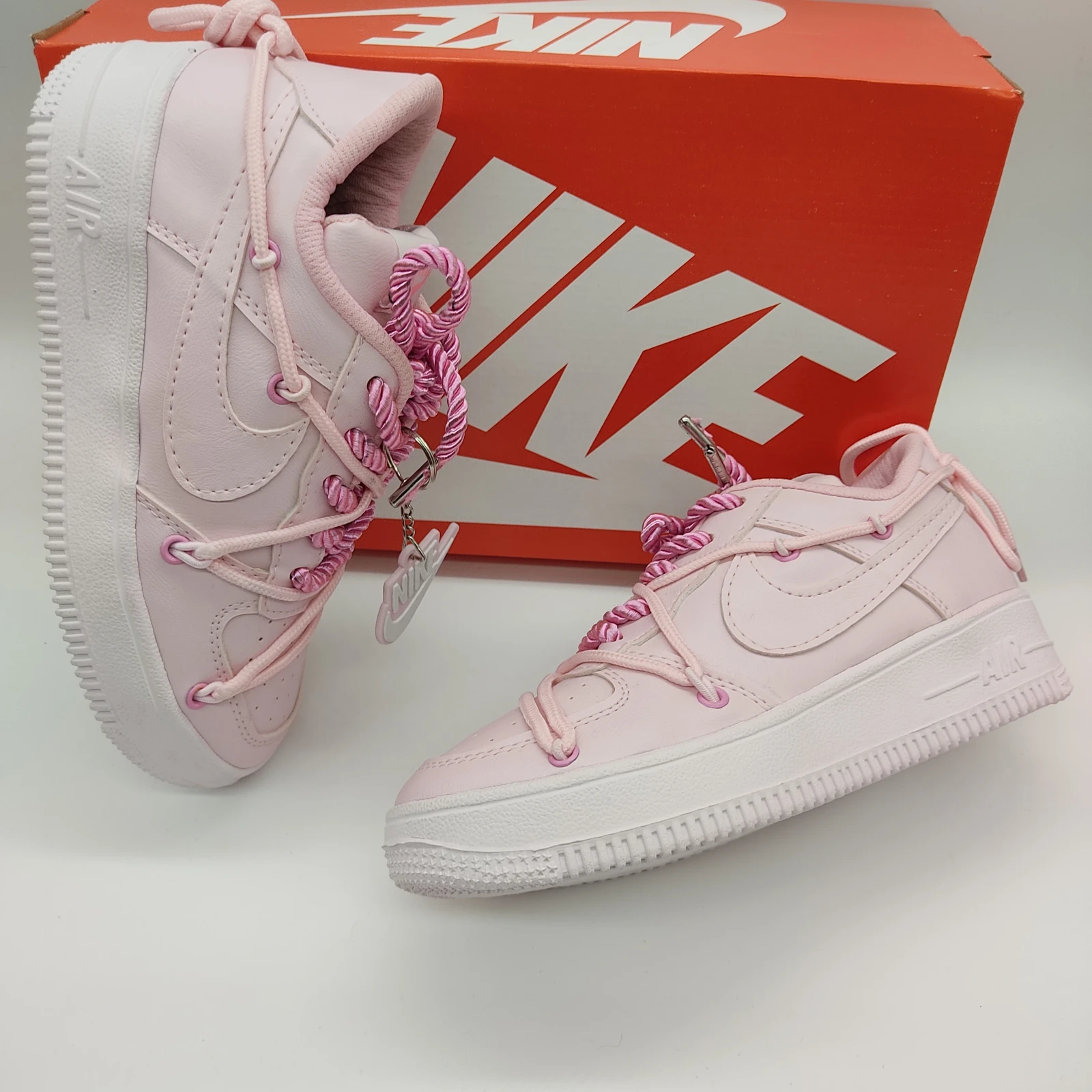 NIKE AIR FORCE 1 (Colombiano) 4