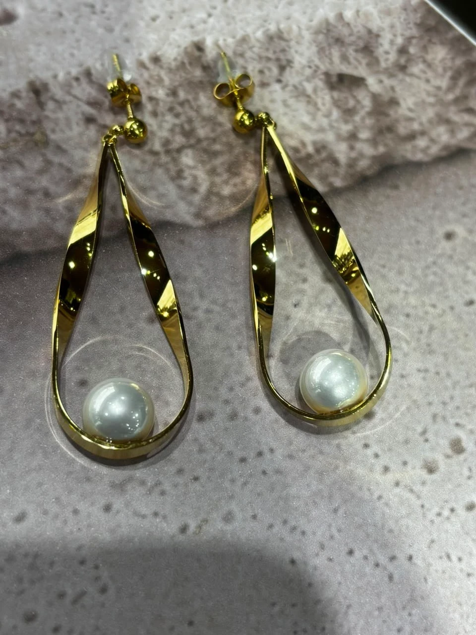 aros acero con enchape en oro 