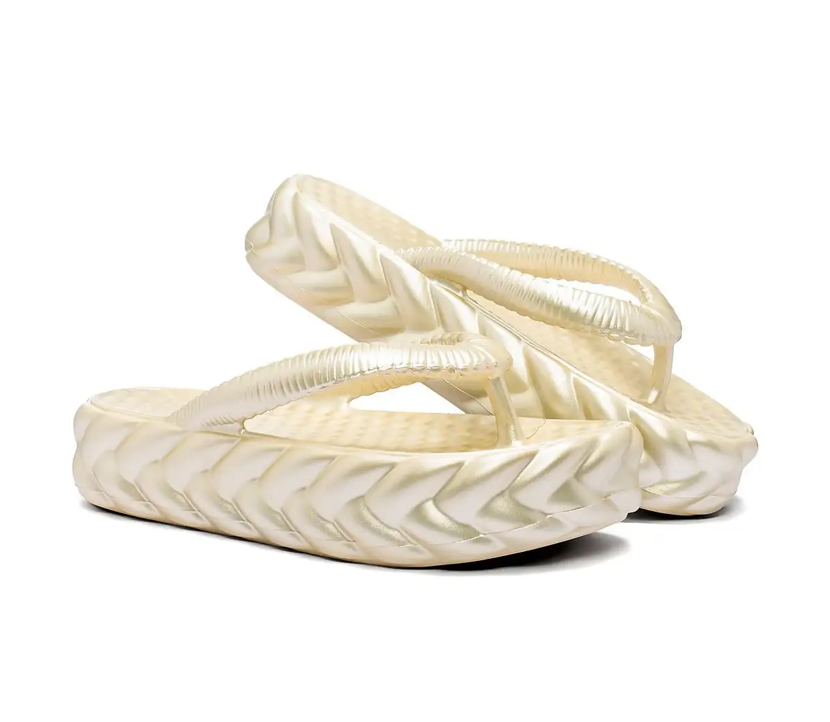 CHINELO NUVEM CORDA METALIZADO (GRADE) 3