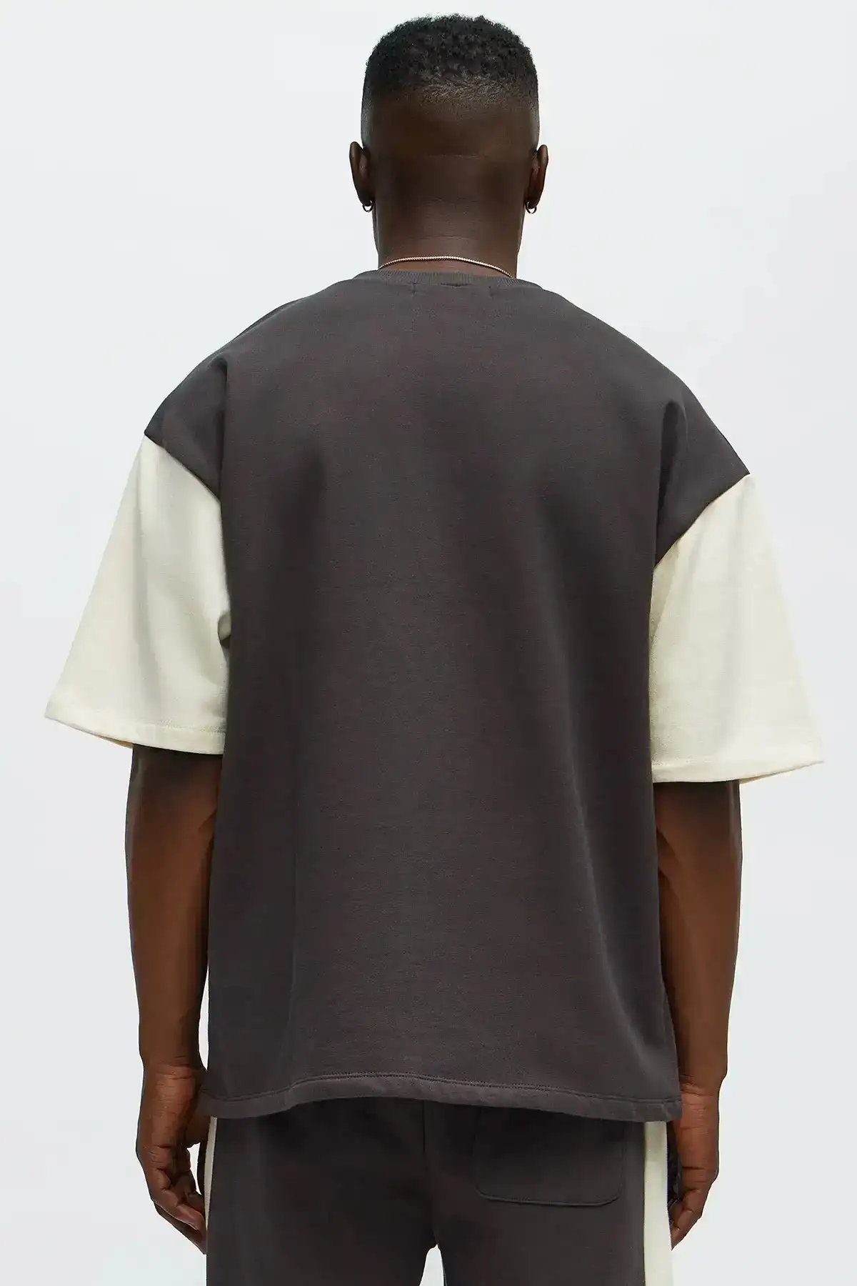 Rook Oversized Tee - Size S-M 3