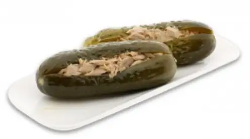 PEPINO RELLENO DE ATUN