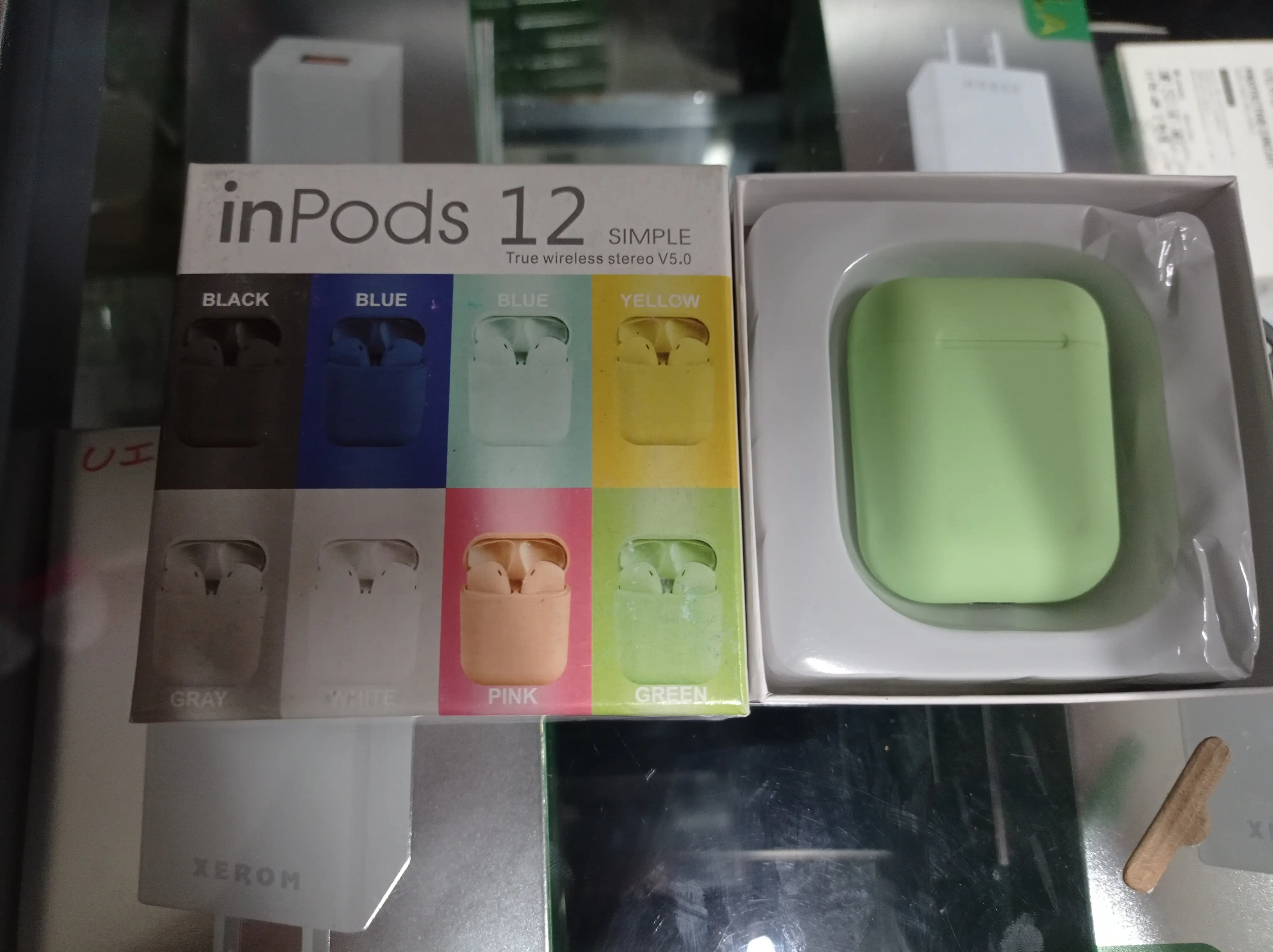 Audífonos i12