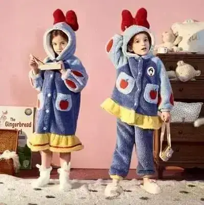 Bata y pantalon Blanca nieves pijama