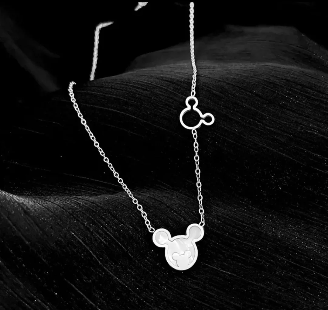 Collar de mickey opalo con silueta  3