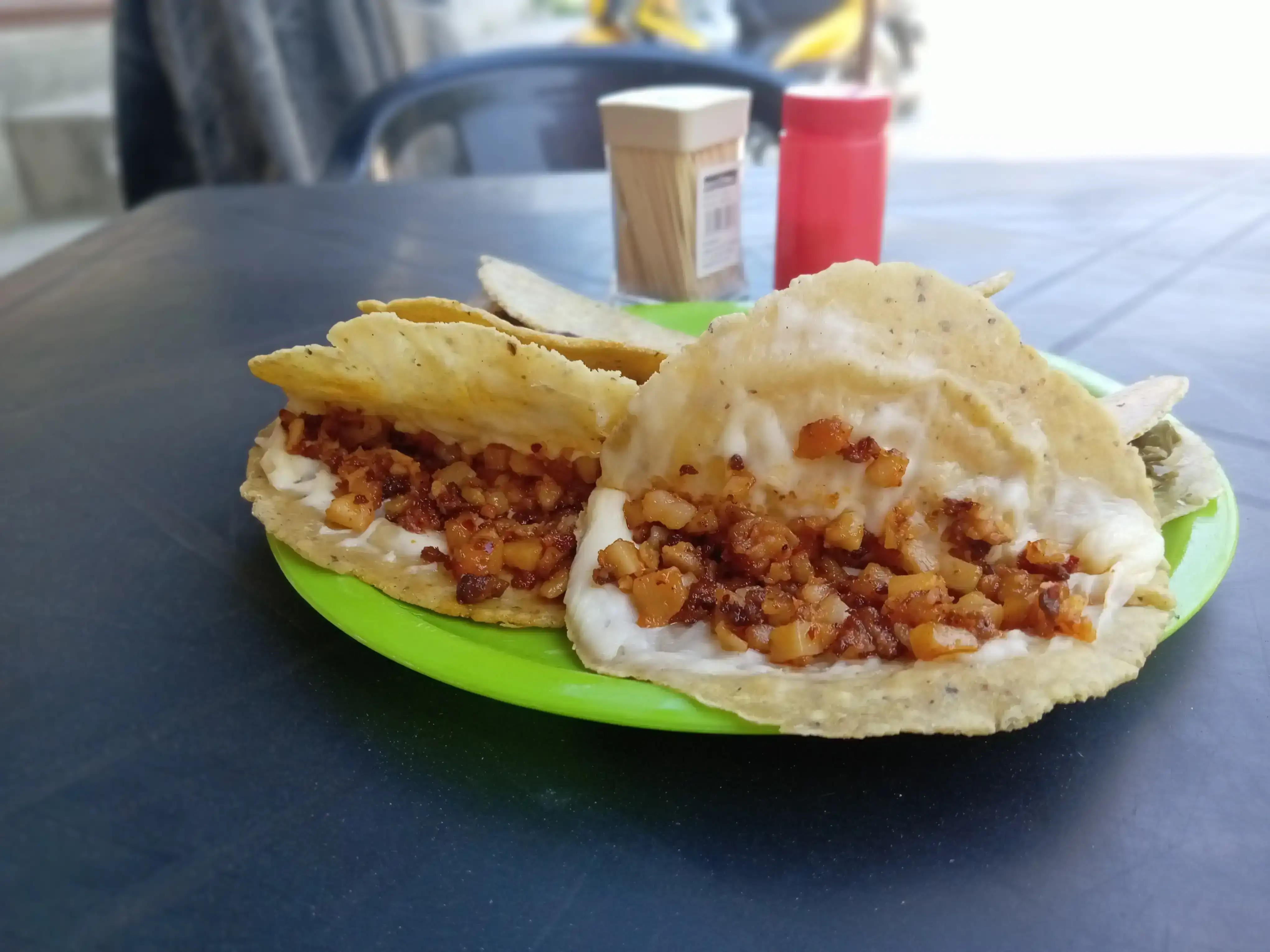 Quesadilla de huevo verde 